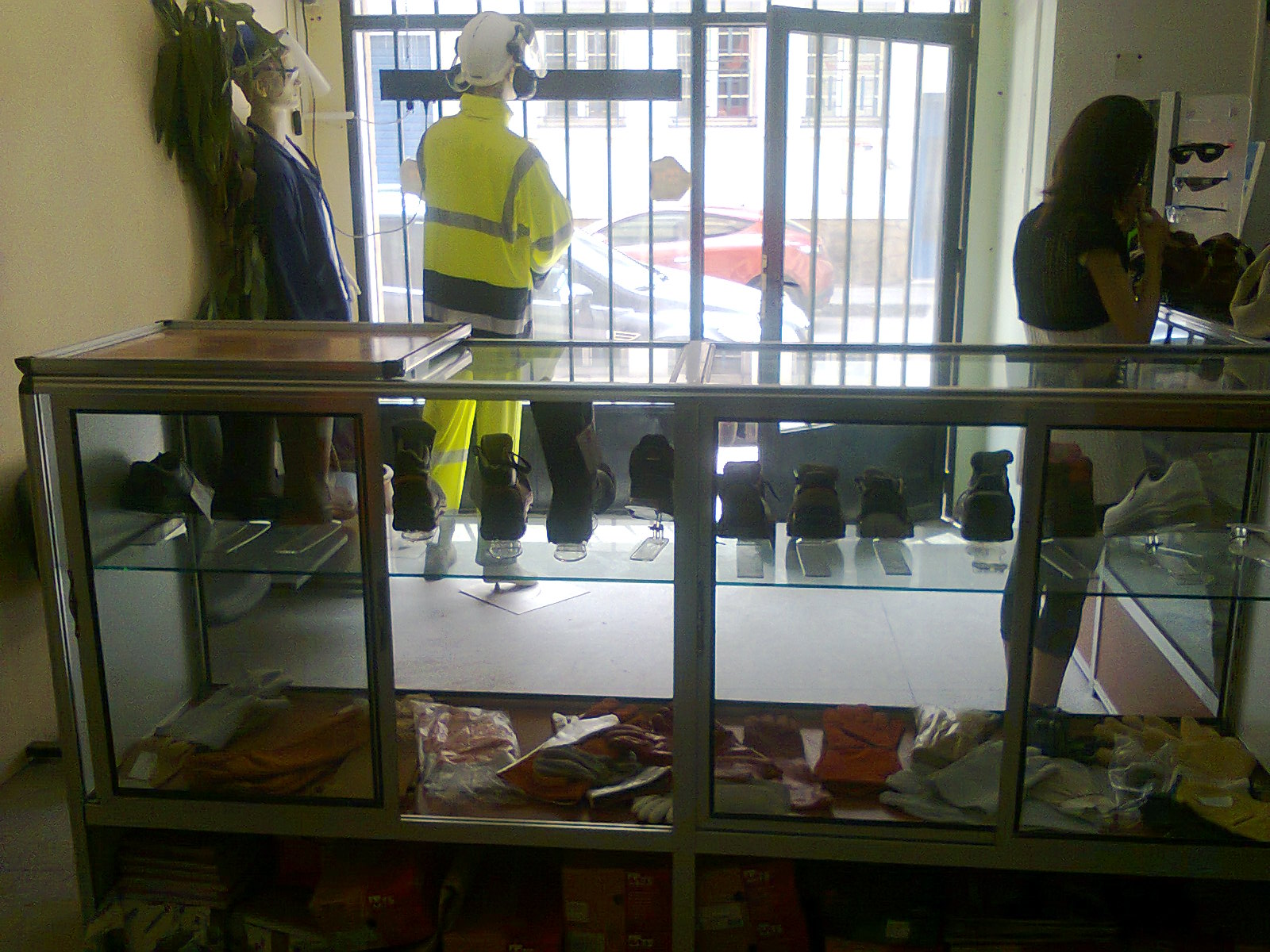 showroom2